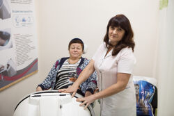 Лечение в Санатории Берестье - гидромассаж ног на аппарате "Акваролл"