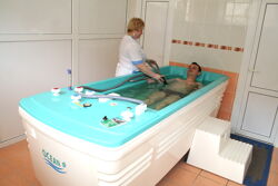 Лечение в Санатории Энергетик - гидромассажная ванна